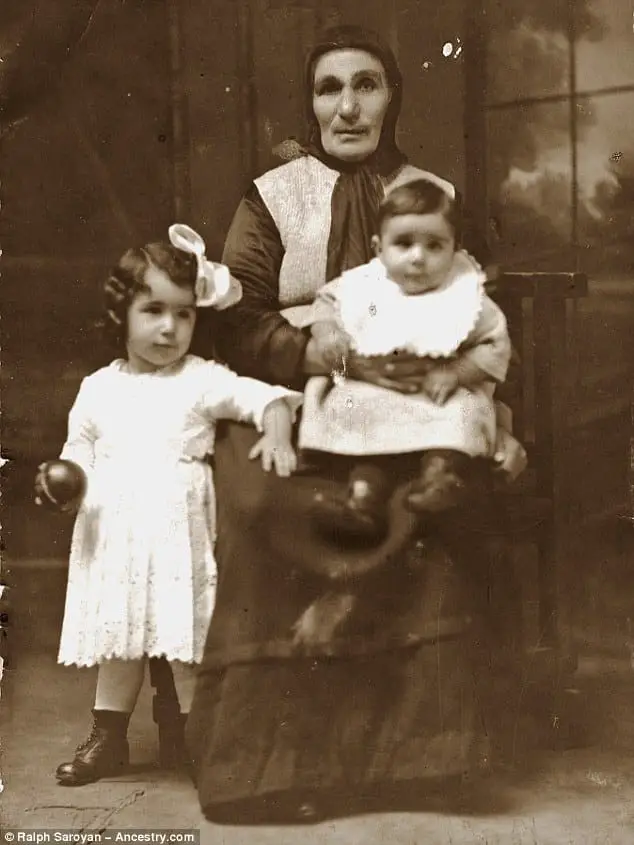 Kim’s great great grandmother Luciag (seated)