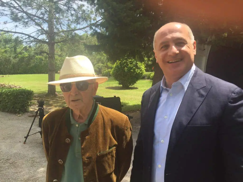 Marcel Ghanem “bi kel kharaf” interviews Charles Aznavour