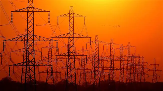 Iran, Armenia sign 3rd power transmission line contract