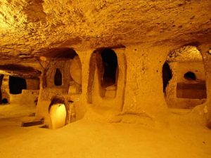 underground-city-in-western-armenia-derinkuyu