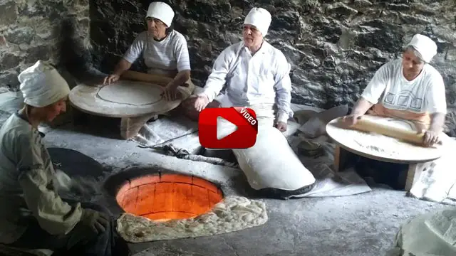 Lavash,-the-preparation,-meaning-and-appearance-of-traditional-Armenian-bread