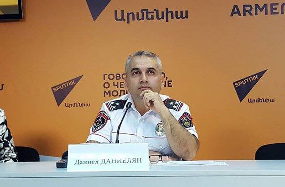 Daniel Danielyan traffic police Colonel robs HSBC bank in Yerevan