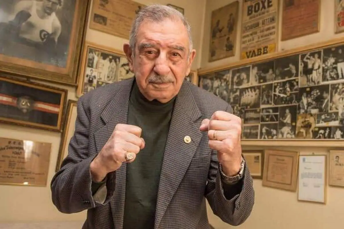 Garbis Zakaryan First Turkish Boxing Champion